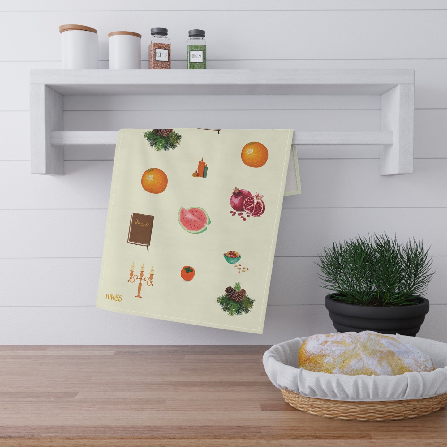 Kitchen Towel with Yalda Night Icons – دستمال حوله‌ای آشپزخانه با طرح‌ شب یلدا