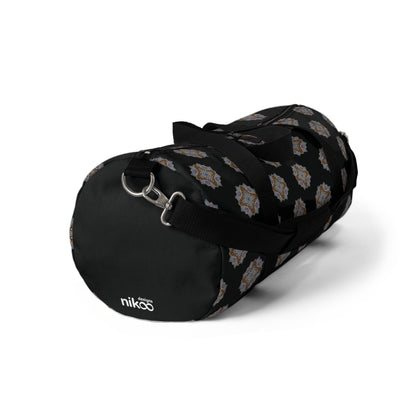 Duffel Bag: کیف ورزشی با طرح تذهیب شمسه
