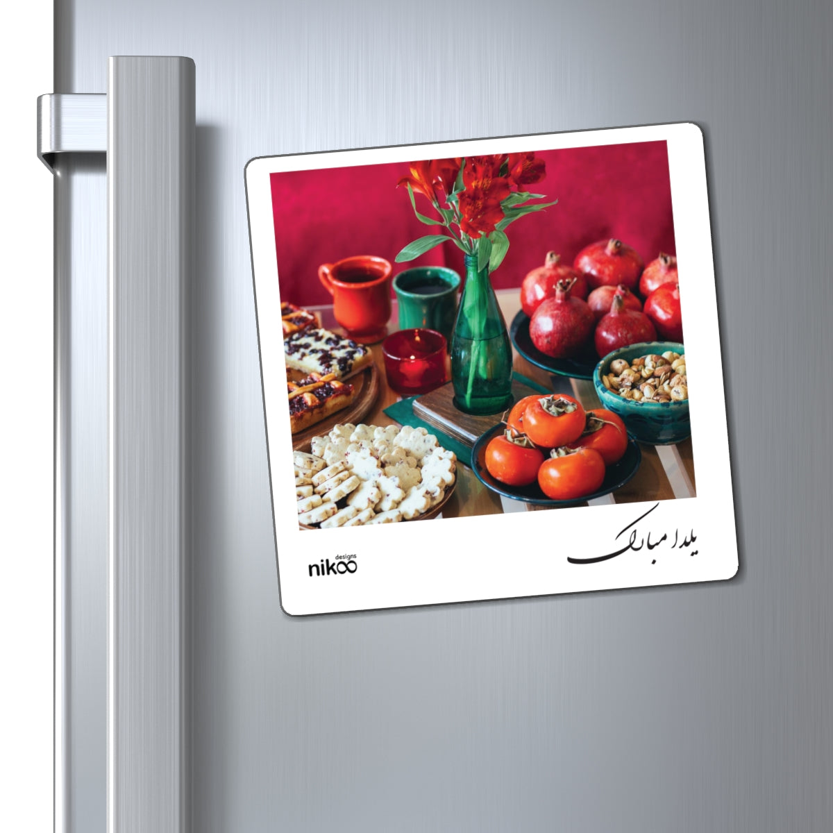 Fridge Magnet with Farsi Text "Happy Yalda" and Traditional Yalda Foods – مگنت یخچال با متن فارسی "یلدا مبارک" و تصویر خوراکی‌های سنتی یلدا