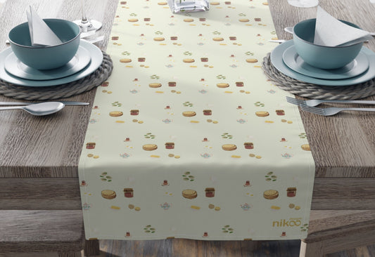 Table Runner with   and Traditional Breakfast Icons – رانر میز با  آیکون‌های صبحانه سنتی